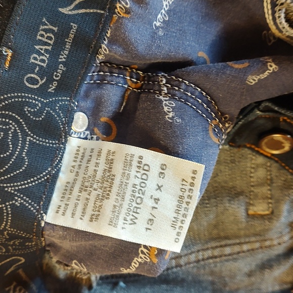 Wrangler boot cut jeans - Picture 3 of 3